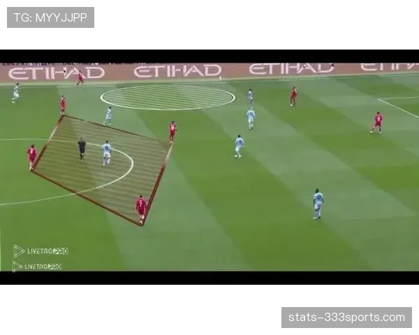 利物浦高位逼抢战术失衡显现，争冠形势稳定性面临考验